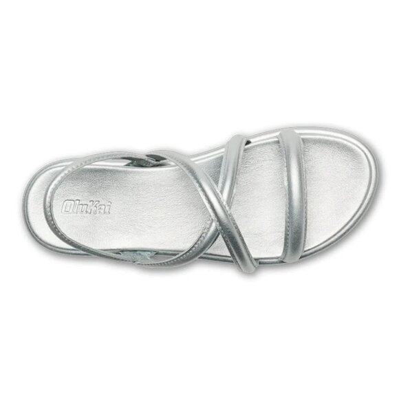 OLUKAI Silver Tiare Leather Strappy Sandals Size 9 NEW NWT - Picture 2 of 4